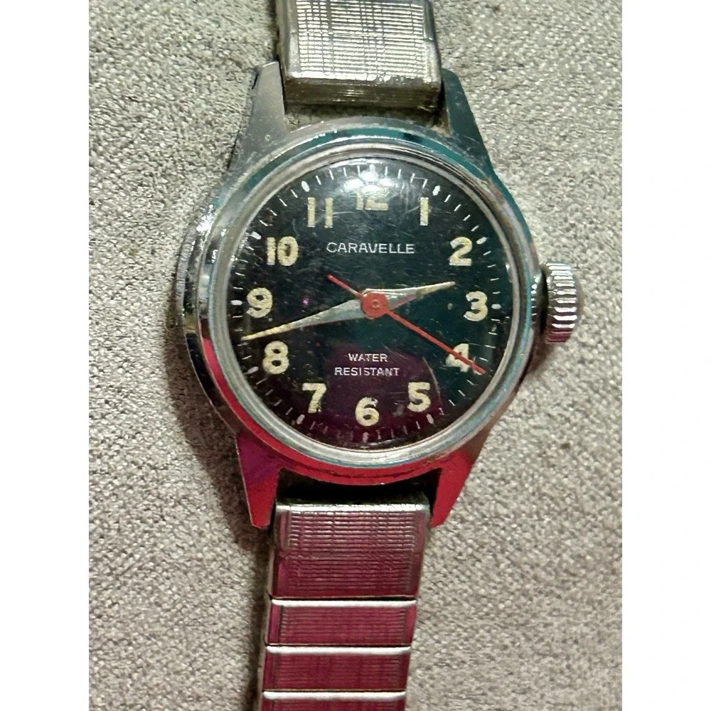 Vintage 1973 Caravelle Bulova Watch Womens Manual Wind Stretch Band READ